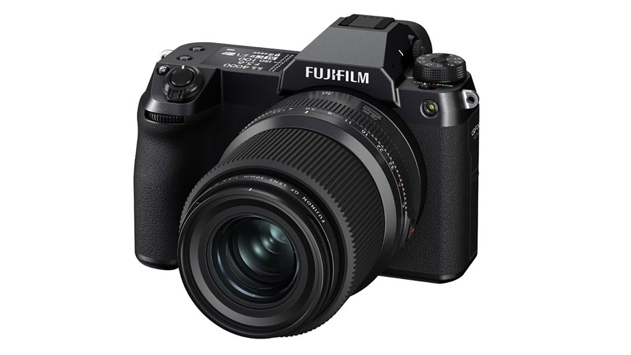 FUJIFILM GFX50S IIの全体（レンズ付き）