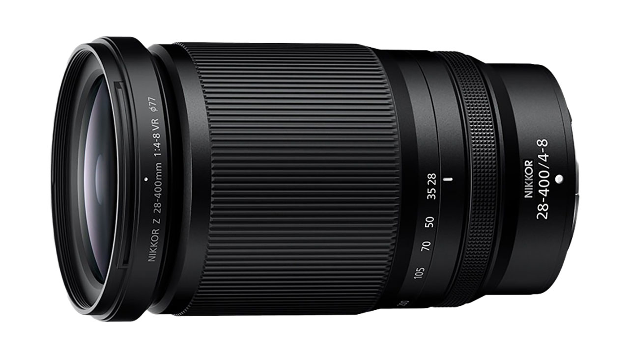 ニコン NIKKOR Z 28-400mm f/4-8 VRの横向き（正面と鏡面）